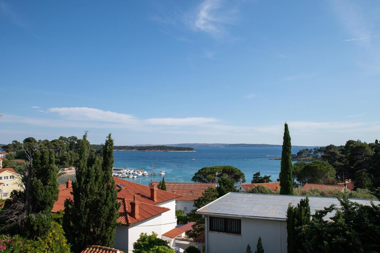 Apartmani Vrtodusic Banjol Buitenkant foto