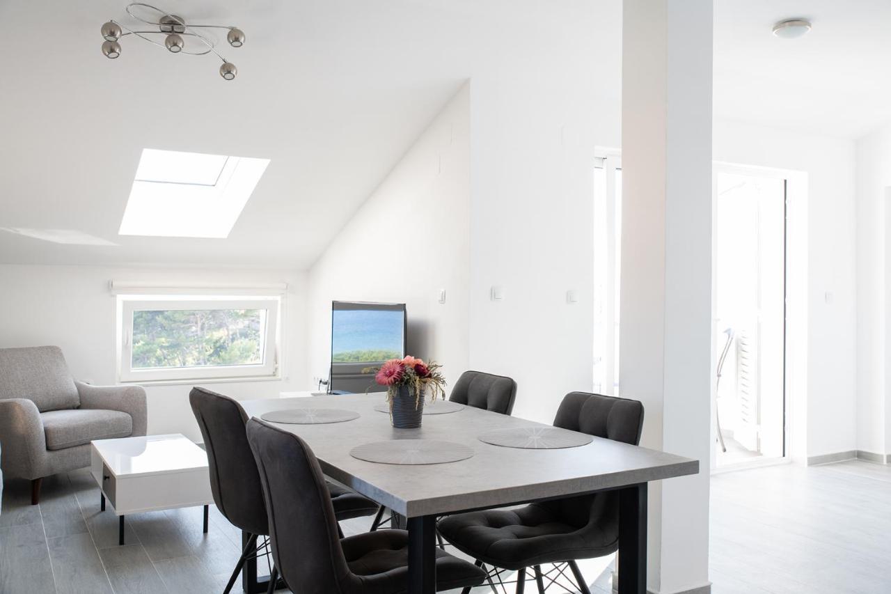 Apartmani Vrtodusic Banjol Buitenkant foto